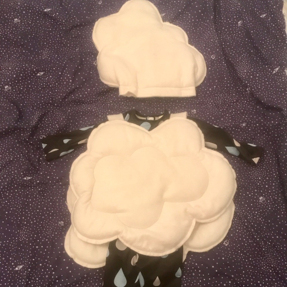 NWOT Rain Cloud Costume 🌧